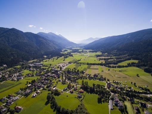 Ferienhaus Nickl Weissbriach Bagian luar foto