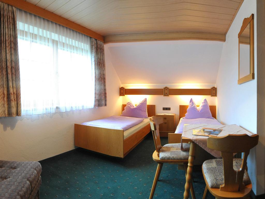 Ferienhaus Nickl Weissbriach Ruang foto